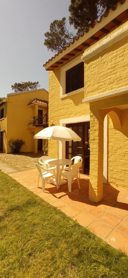 Pino Dorado Aparthotel Manantiales Buitenkant foto