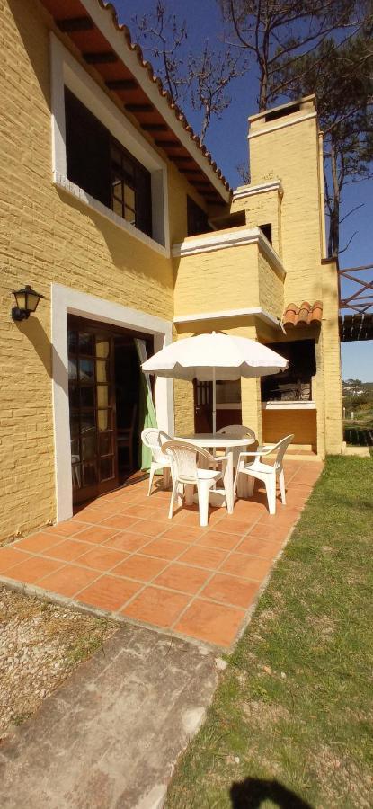 Pino Dorado Aparthotel Manantiales Buitenkant foto