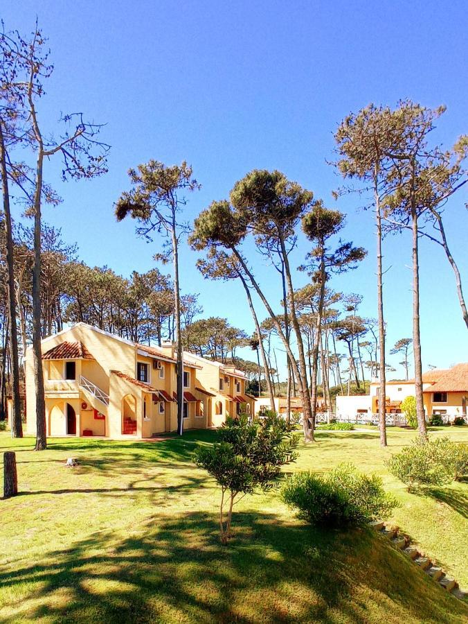 Pino Dorado Aparthotel Manantiales Buitenkant foto